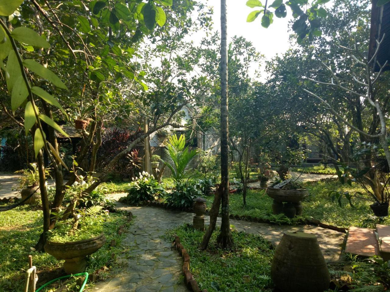 Tam Tinh Vien Homestay Hue Exterior photo